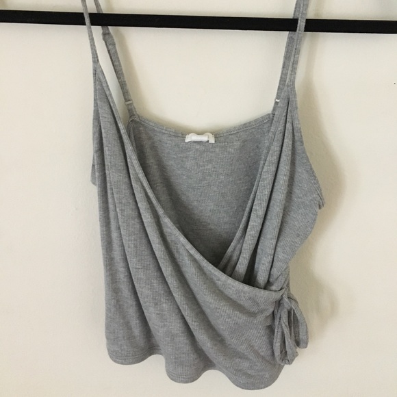 Garage tie wrap tank top - Picture 1 of 3